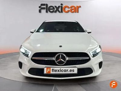 Usado Mercedes A180 116 HP (85 kW) 2022 Branco Sedan