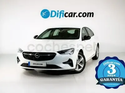 Usado Opel Insignia Business 122 CV (89 kW) 2021 Blanco Berlina
