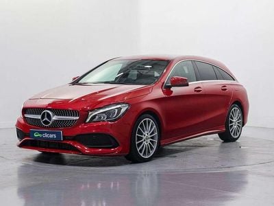 Usado Mercedes CLA200 Shooting Brake 136 CV (100 kW) 2019 Rojo Familiar