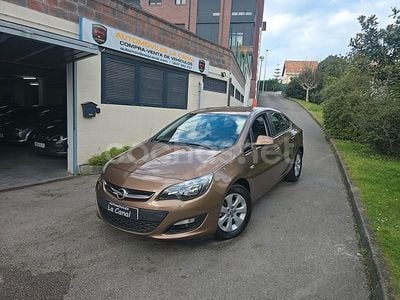 Usado Opel Astra Elegance 115 CV (84 kW) 2015 Beige Berlina