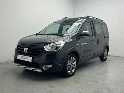 Beige Usado 2016 Dacia Dokker Stepway Monovolumen | 13.890 €