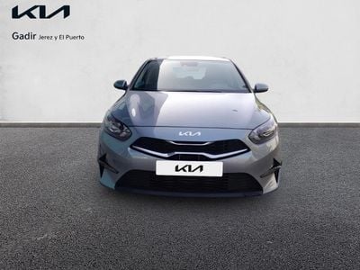 Sedán Usado 2023 Kia Ceed Utilitario | 20.340 € (Precio justo)