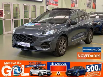 Usado Ford Kuga ST-Line X 225 CV (165 kW) 2022 Azul SUV