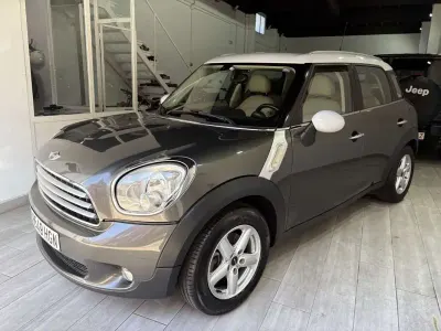 Usado Mini Cooper D Countryman 111 CV (81 kW) 2011 Verde SUV