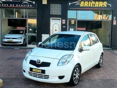 Blanco Usado 2006 Toyota Yaris Berlina | 6900 €