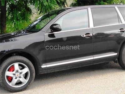 Negro Usado 2004 Porsche Cayenne Turbo SUV | 18.600 €