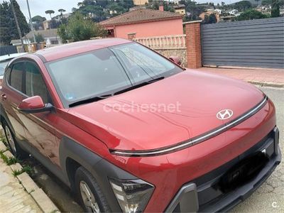 Usado Hyundai Kona 141 CV (103 kW) 2023 Granate SUV
