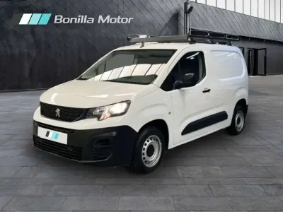 Usado Peugeot Partner 98 CV (72 kW) 2022 Blanco Monovolumen