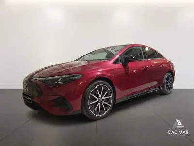 Nuevo Mercedes CLA 250+ 200 kW (272 CV) 2026 Rojo Berlina