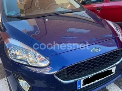 Usado Ford Fiesta Trend 85 CV (62 kW) 2018 Azul Utilitario
