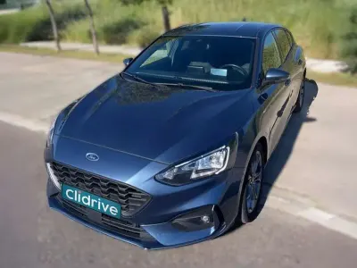 Usado Ford Focus ST-Line 120 CV (88 kW) 2020 Azul Utilitario