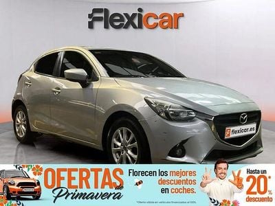 Usado Mazda 2 Luxury 90 CV (66 kW) 2017 Gris