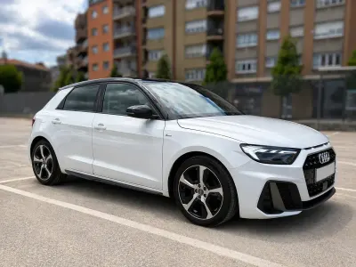 Usado Audi A1 Sportback S-Line 116 CV (85 kW) 2019 Blanco Utilitario