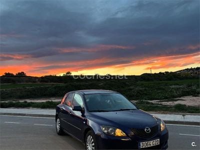 Usado Mazda 3 Active 110 CV (80 kW) 2004 Azul Berlina