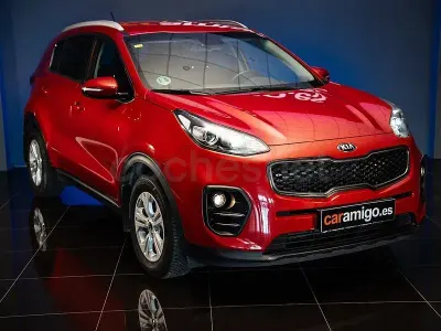 Usado Kia Sportage 115 CV (84 kW) 2017 Granate SUV