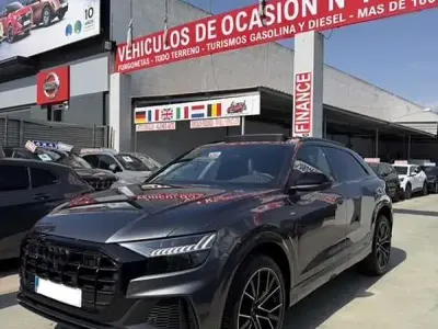 Usado Audi Q8 Comfort 462 CV (339 kW) 2023 Negro SUV