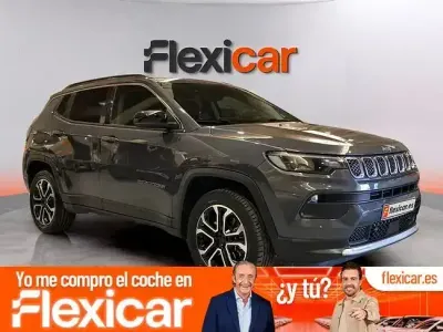 Usado Jeep Compass Limited 190 CV (139 kW) 2023 Gris SUV