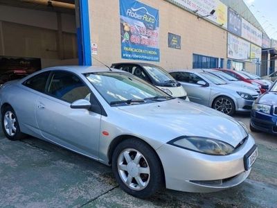 Usado Ford Cougar 2000 Gris Coupe