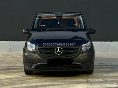 Usado Mercedes Vito Marco Polo 88 CV (64 kW) 2017 Azul Van