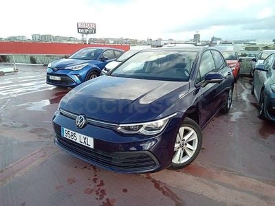 Usado VW Golf VIII Life 115 CV (84 kW) 2022 Azul Berlina