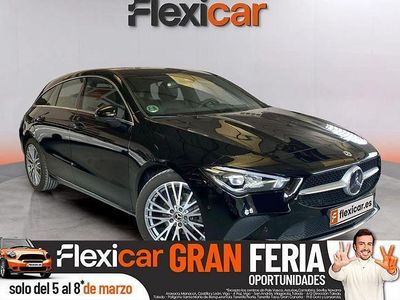 Usado Mercedes CLA180 Shooting Brake 136 CV (100 kW) 2022 Negro Familiar