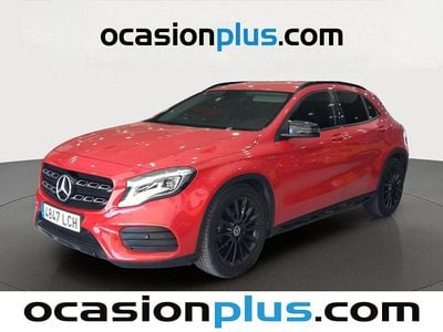 Usado Mercedes GLA180 122 CV (89 kW) 2019 Rojo SUV