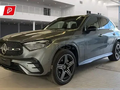 Usado Mercedes GLC300e 313 CV (230 kW) 2023 Gris / plata SUV