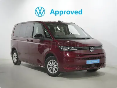 Käytetty VW Multivan 150 HP (110 kW) 2025 Punainen Tila-auto