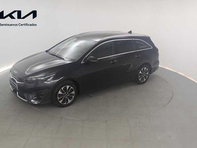 Negro Usado 2024 Kia Ceed Sportswagon Familiar | 21.990 €