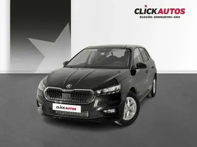 Usado Skoda Fabia Selection 116 CV (85 kW) 2025 Negro Utilitario