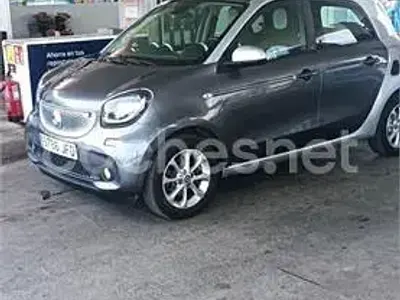 Usado Smart ForFour Passion 71 CV (52 kW) 2015 Gris / plata Utilitario