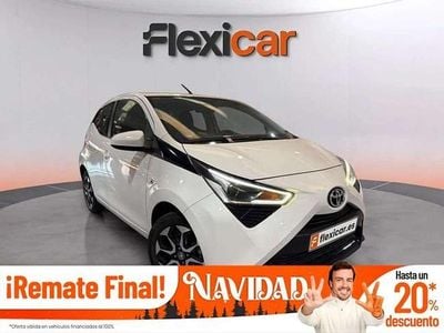 Usado Toyota Aygo X-cite 72 CV (52 kW) 2019 Blanco Utilitario