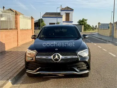 Usado Mercedes GLC220 194 CV (142 kW) 2020 Negro SUV