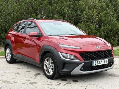Usado Hyundai Kona 120 CV (88 kW) 2021 Granate SUV