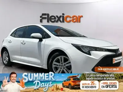 Usado Toyota Corolla Active 122 CV (89 kW) 2022 Blanco Berlina