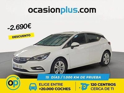 Usado Opel Astra Selective 110 CV (80 kW) 2019 Blanco Berlina