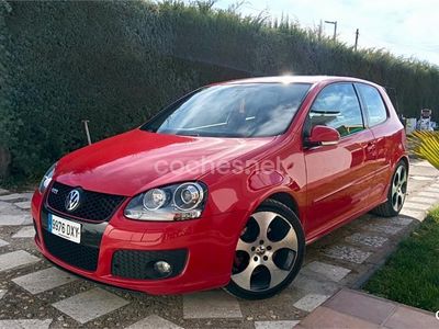Usado VW Golf IV GTI 200 CV (147 kW) 2006 Rojo Berlina