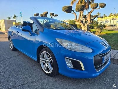 Usado Peugeot 308 CC Active 112 CV (82 kW) 2012 Azul Descapotable