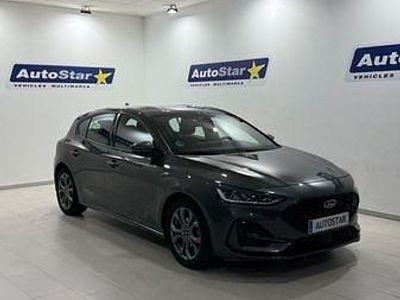 Usado Ford Focus ST-Line 155 CV (114 kW) 2023 Varios colores Berlina