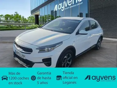 Usado Kia XCeed 120 CV (88 kW) 2022 Blanco SUV