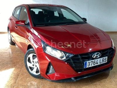 Rojo Usado 2021 Hyundai i20 Berlina | 12.900 € (Precio justo)