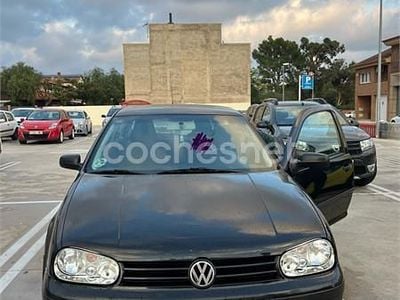 Usado VW Golf IV Conceptline 100 CV (73 kW) 2001 Negro Berlina