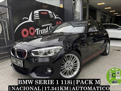Usado BMW 118 Comfort Edition 140 CV (102 kW) 2019 Negro Utilitario
