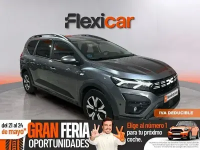 Usado Dacia Jogger Expression 110 CV (80 kW) 2024 Gris Monovolumen