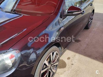 Usado VW Golf VII Advance 140 CV (102 kW) 2012 Negro Berlina