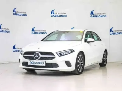 Käytetty Mercedes A180 136 HP (100 kW) 2020 Valkoinen Sedan