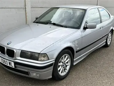 Używany BMW 318 Sport Line 140 KM (102 kW) 1998 Szary Sedan/Limuzyna
