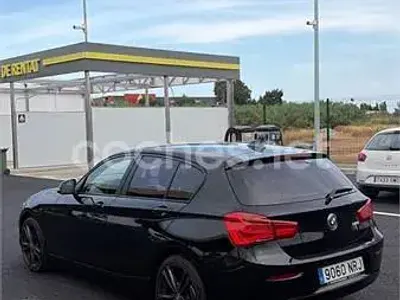 Usado BMW 118 136 CV (100 kW) 2018 Negro Berlina