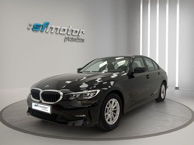 Negro Usado 2022 BMW 318 Comfort Edition Berlina | 27.900 € (Precio justo)