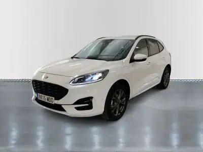 Usado Ford Kuga ST-Line X 225 CV (165 kW) 2022 Blanco SUV